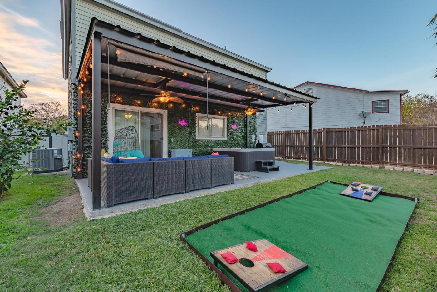 Gameroom, Bbq & Hot-Tub By Lackland & Seaworld Сан-Антоніо Екстер'єр фото
